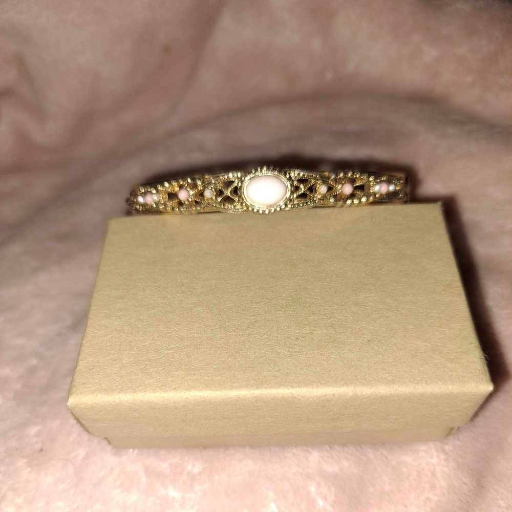 Vintage rhinestone bracelet